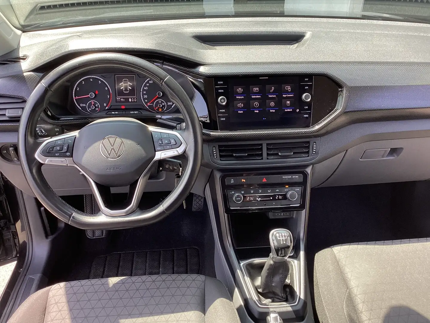 Volkswagen T-Cross 1.0TSI/1stEig/83000km/Trekhaak/Carplay/AdapCruise Schwarz - 2