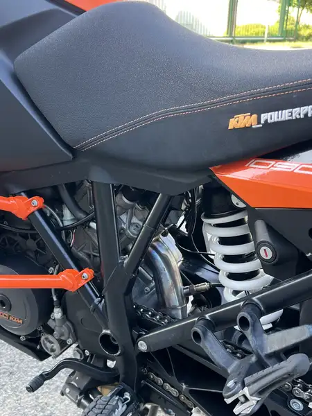 KTM 1090 ADVENTURE - foto 8