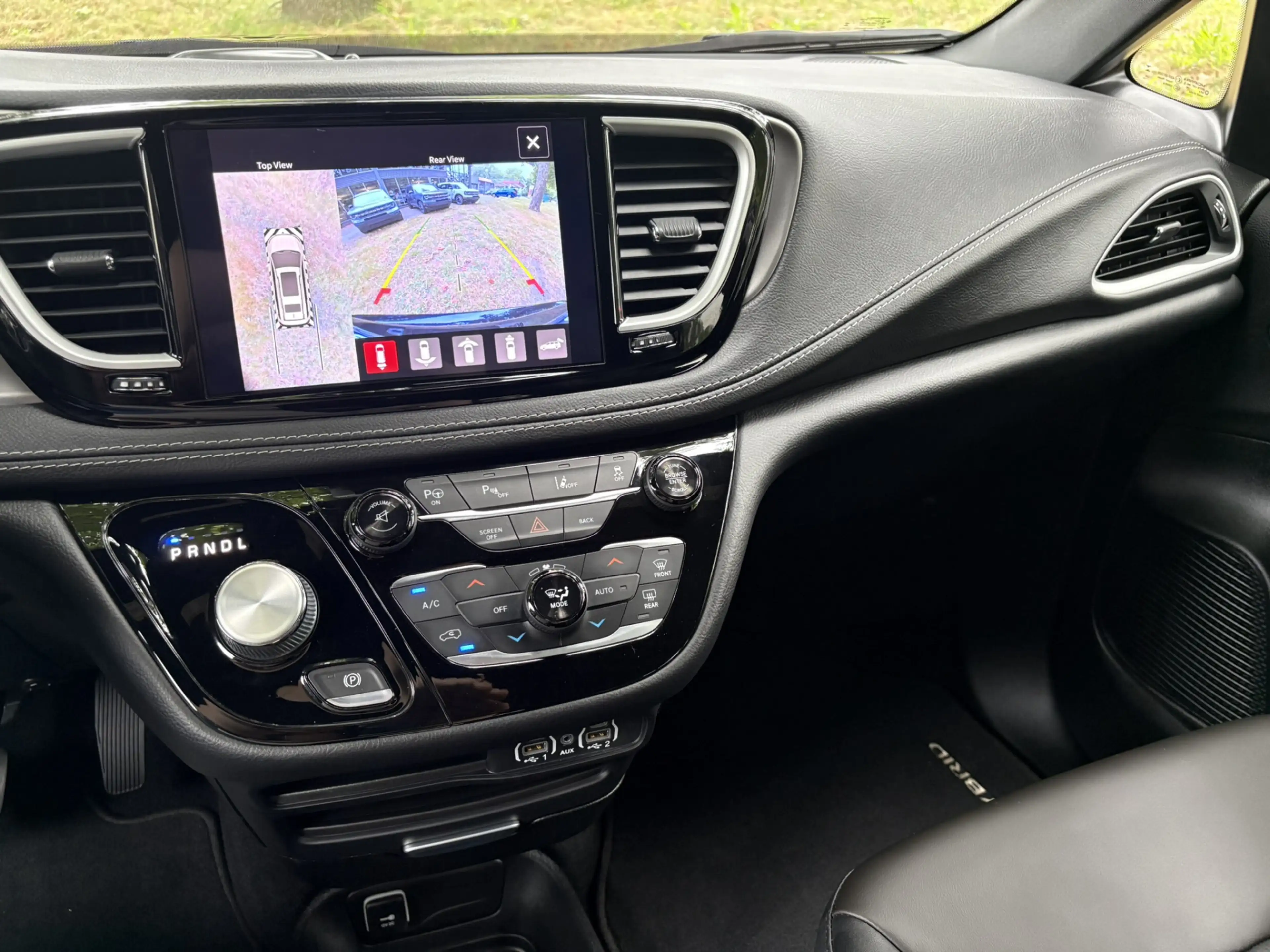 Chrysler Pacifica 3.6 V6 Hybrid ACC/360/Carplay — photo 14