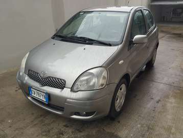 Yaris 5p 1.0 Expo c/clima NEOPATENTATI