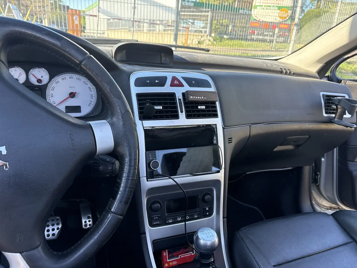 Peugeot 307 CC Active Pro 2,0 HDI 136 (FAP) - 2