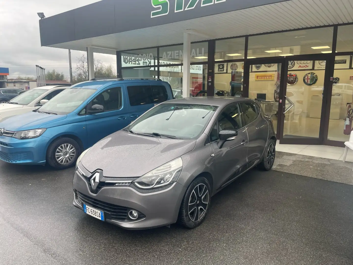 Renault Clio dCi 8V 75CV Start&Stop 5 porte Energy Zen Grigio - 2
