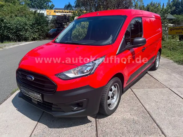 Ford Transit view 4