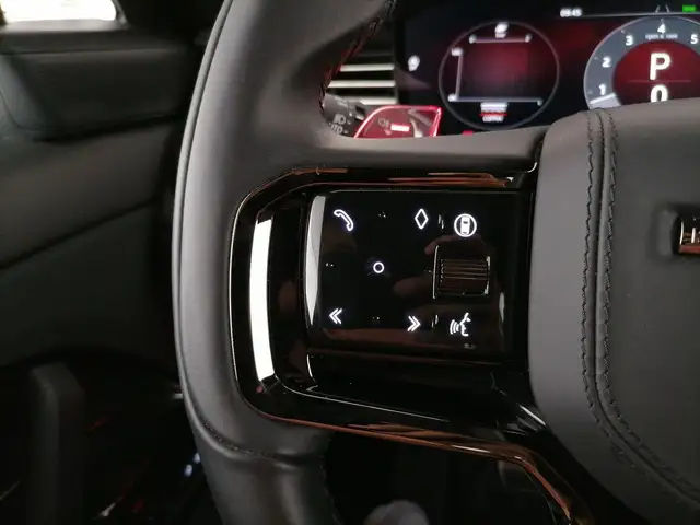 Land Rover Range Rover Sport view 15
