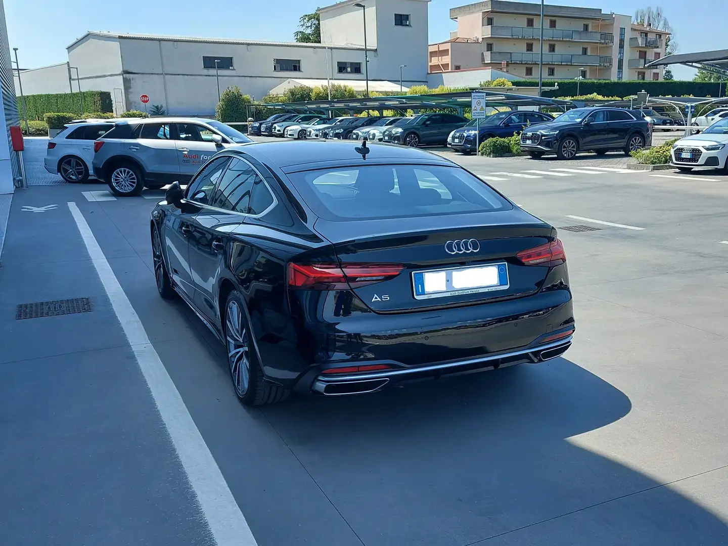 Audi A5 A5 Sportback 40 2.0 g-tron Business Advanced Nero - 2