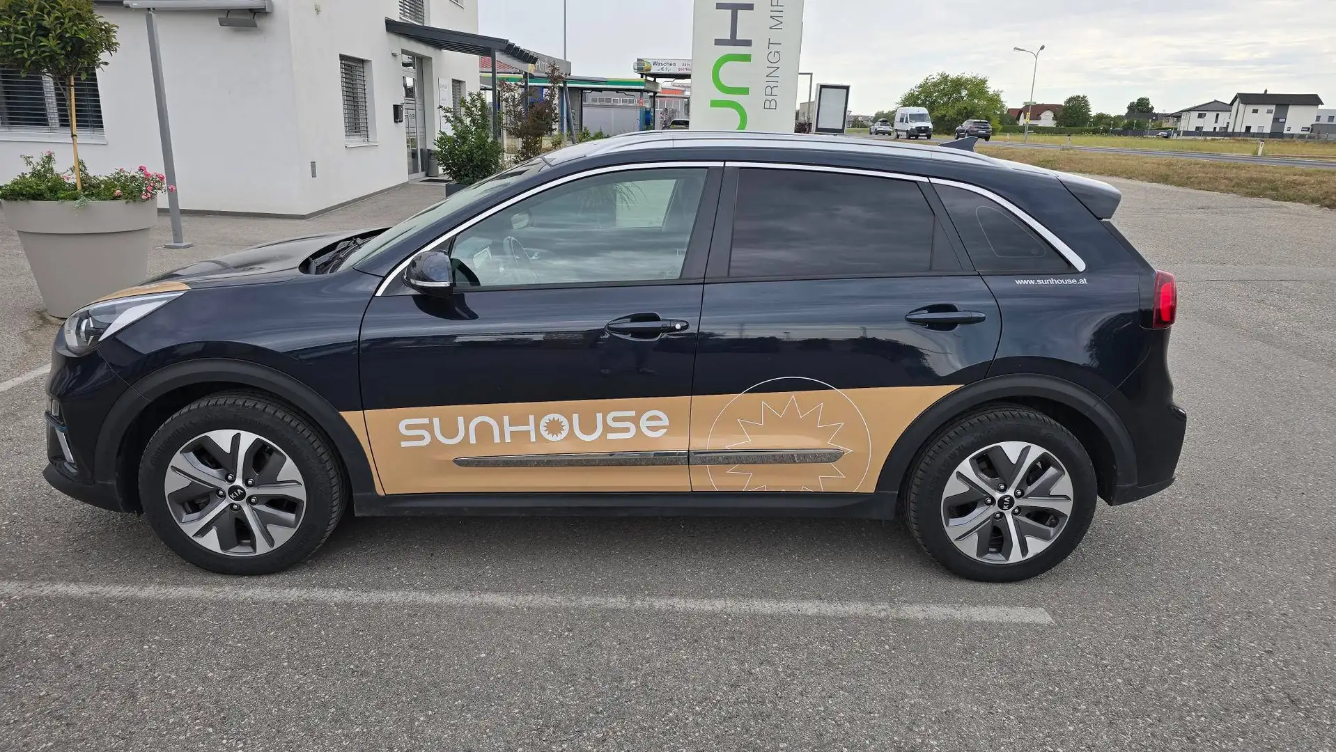 Kia e-Niro Niro EV 64kWh long Range Silber Aut. Silber Blau - 1