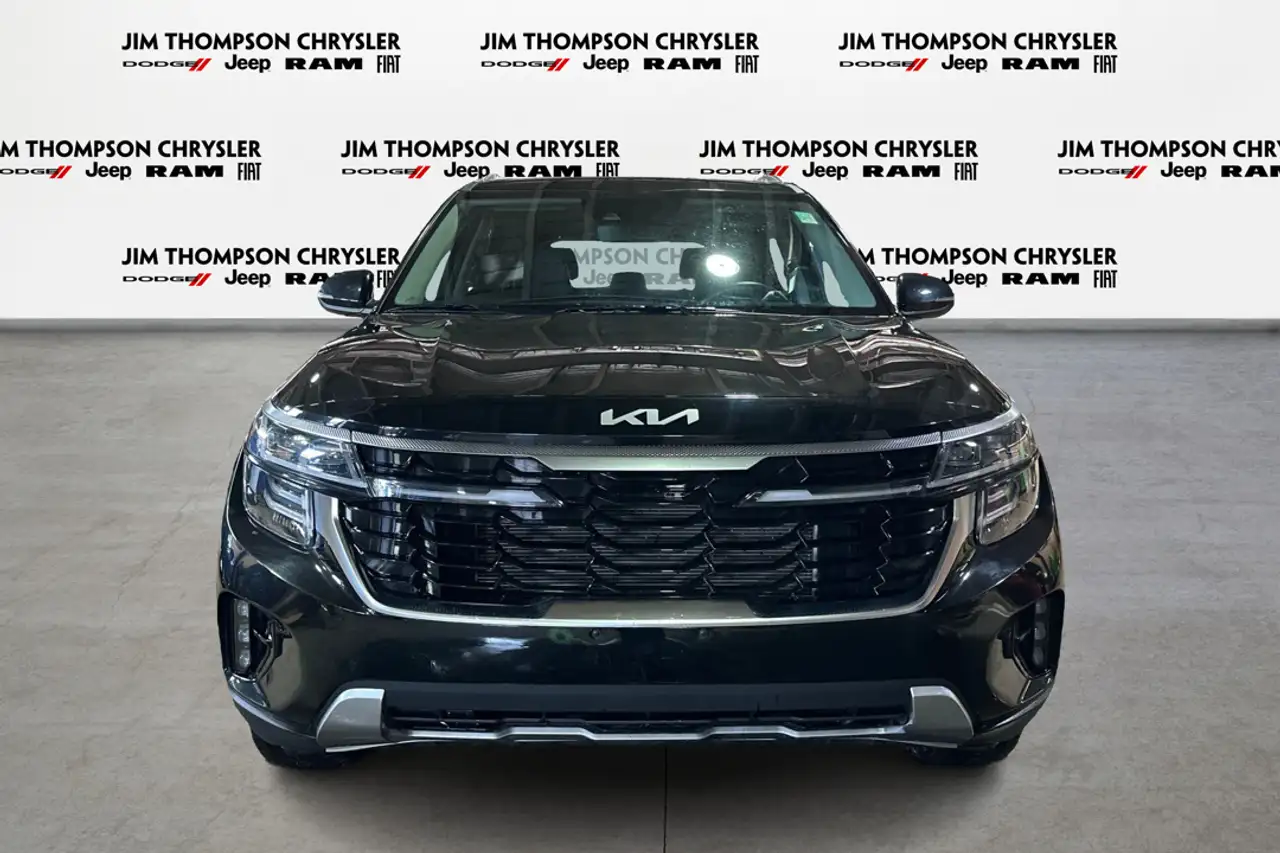 Kia Seltos снимка Kia Seltos