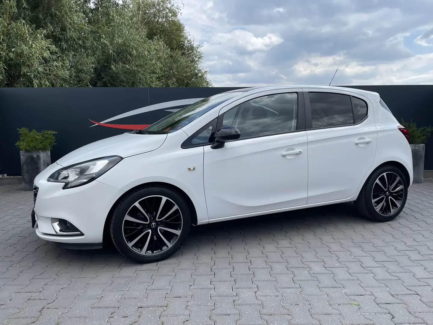 Opel Corsa Color Edition Weiß - 1