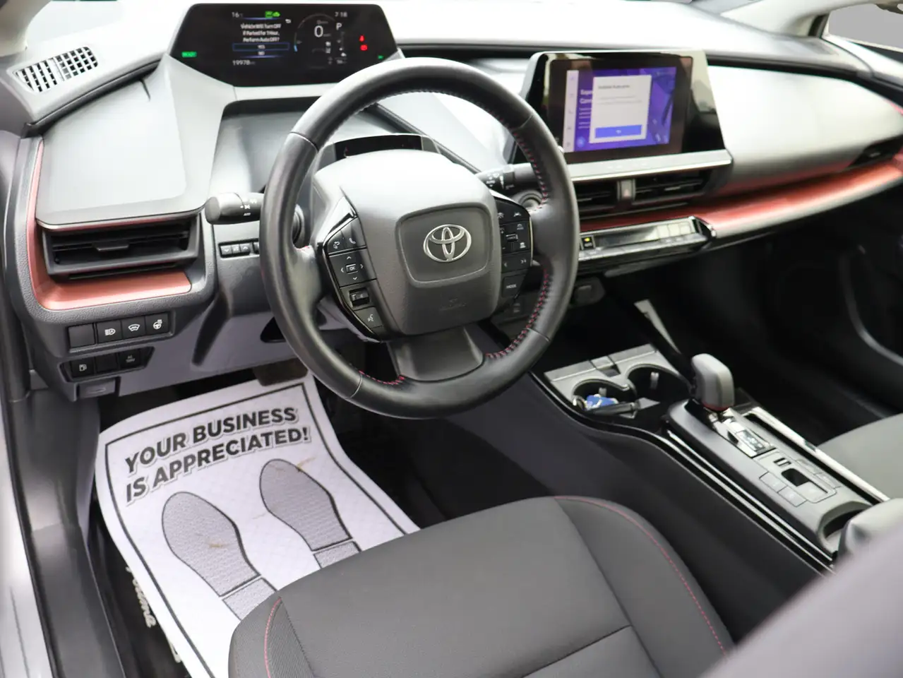 Toyota Prius Prime снимка Toyota Prius Prime