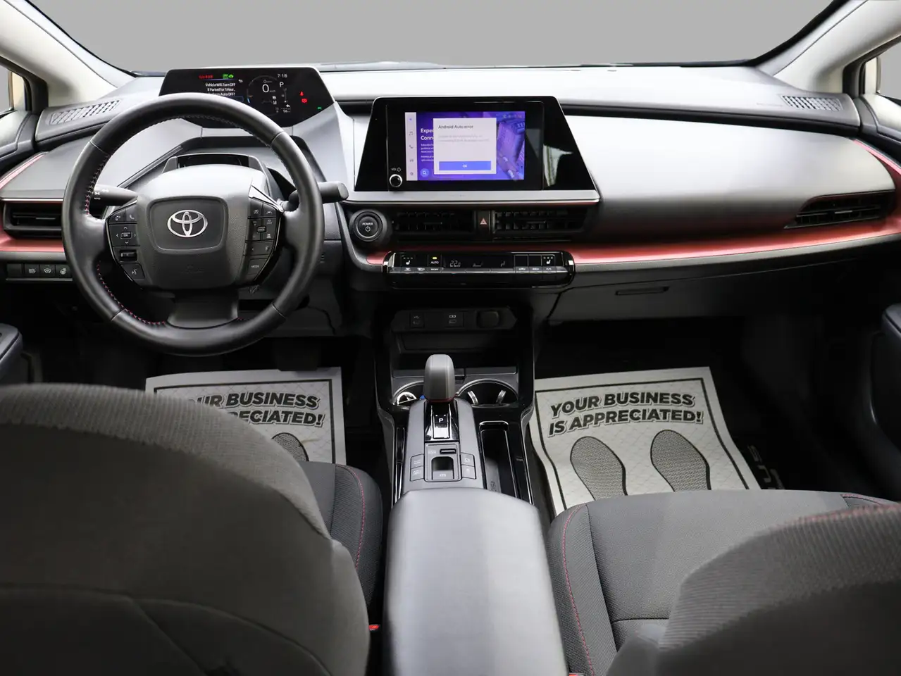 Toyota Prius Prime снимка Toyota Prius Prime
