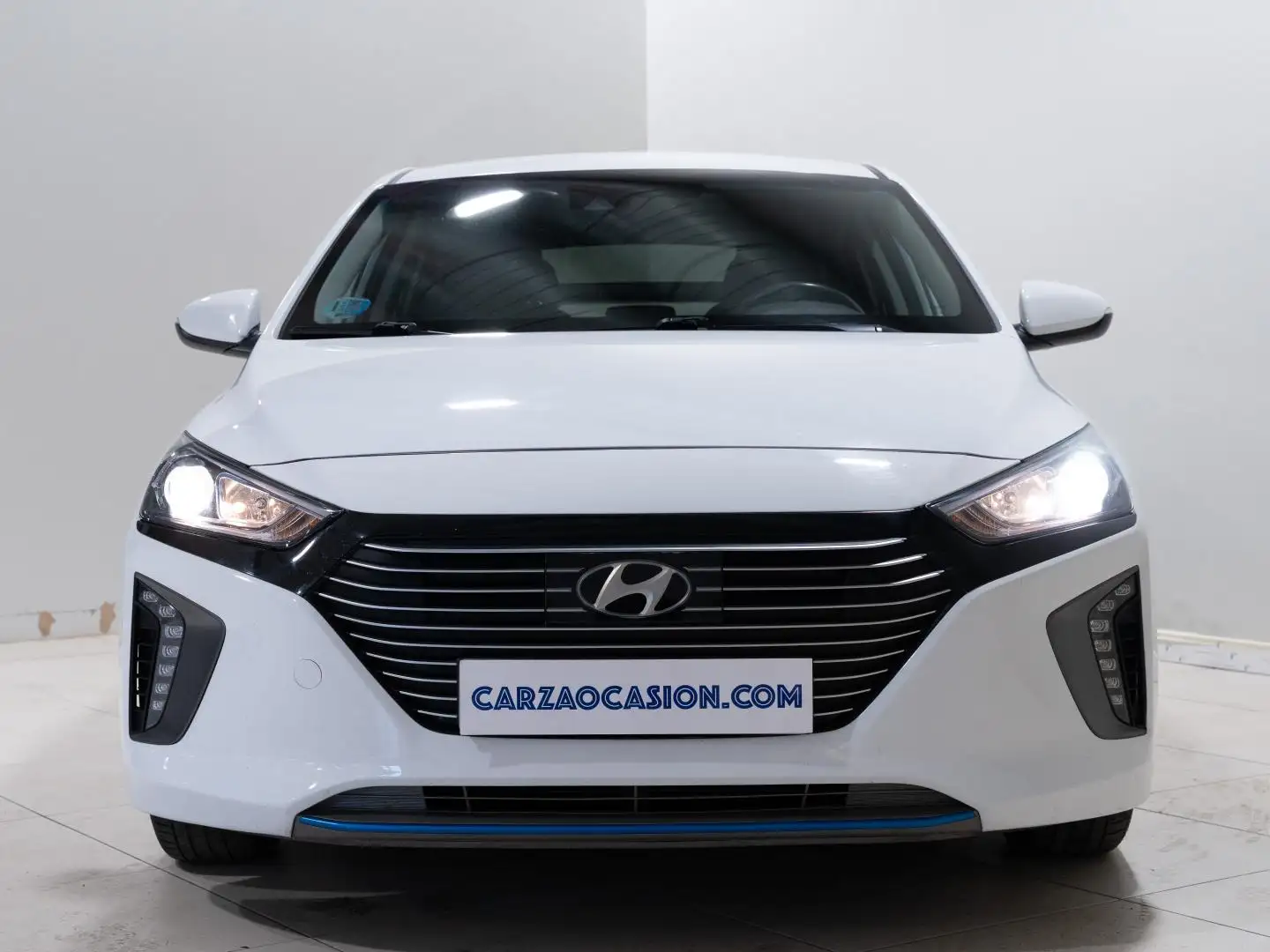 Hyundai IONIQ HEV 1.6 GDI Klass Blanco - 2