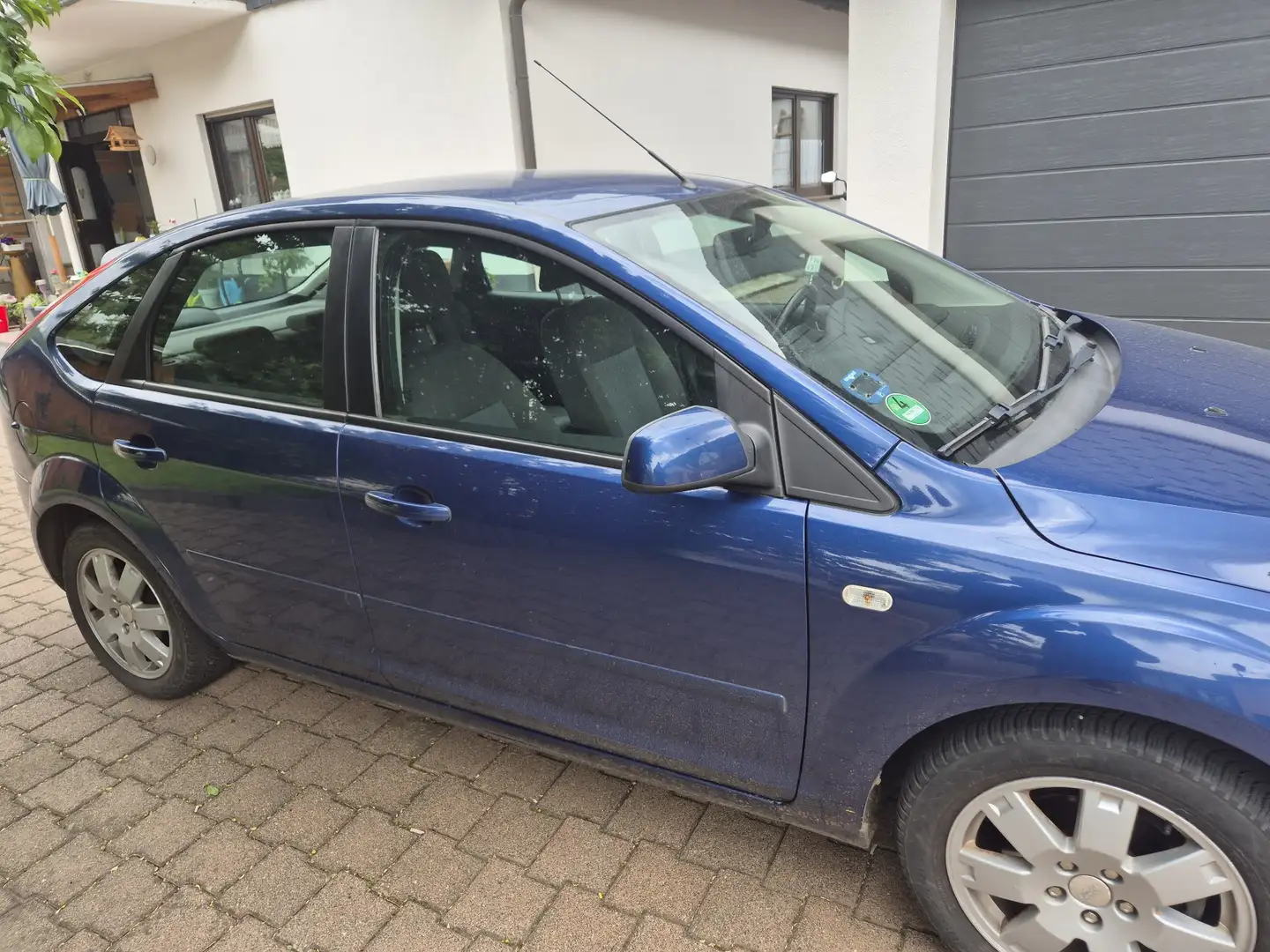 Ford Focus Style Blau - 2