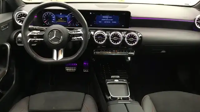 Mercedes-Benz A-Class view 8
