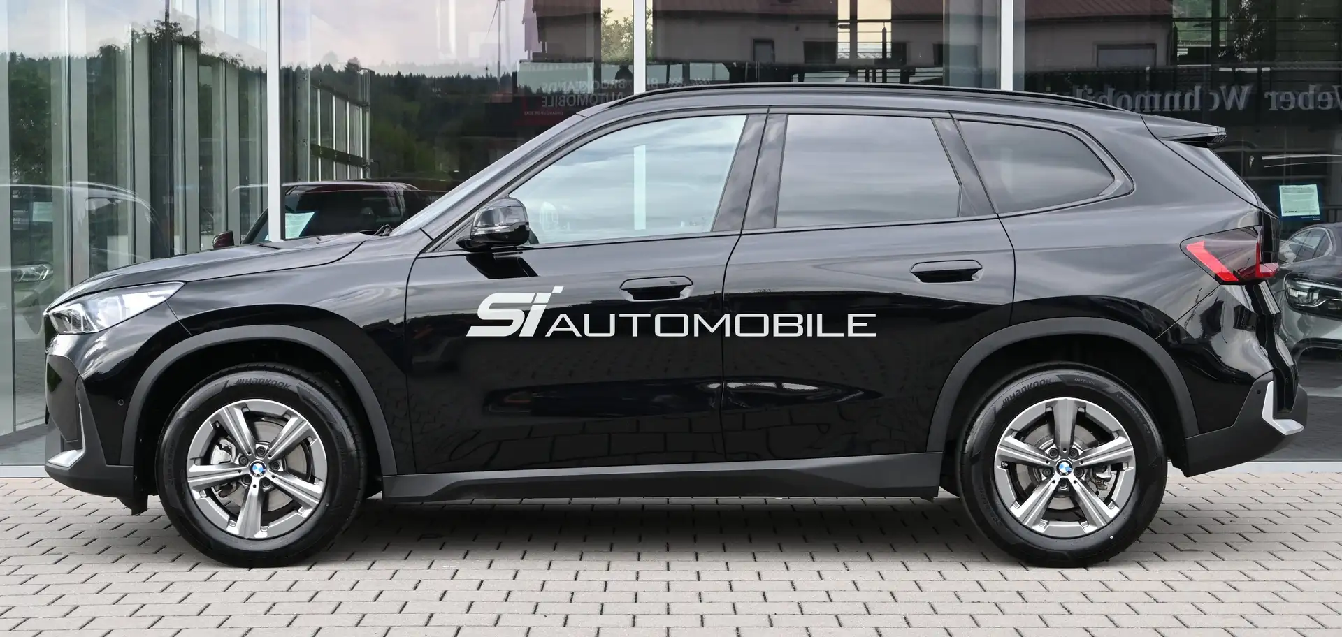 BMW X1 xDrive20d *ACC*AHK*ADAPT.LED*HUD*HARMAN/K.*360° Negro - 2