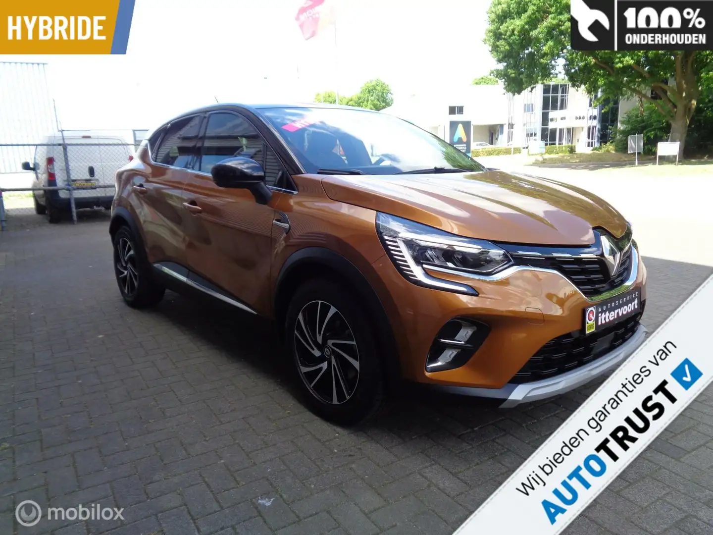 Renault Captur 1.6 E-Tech Hybrid 145 Intens Beige - 2