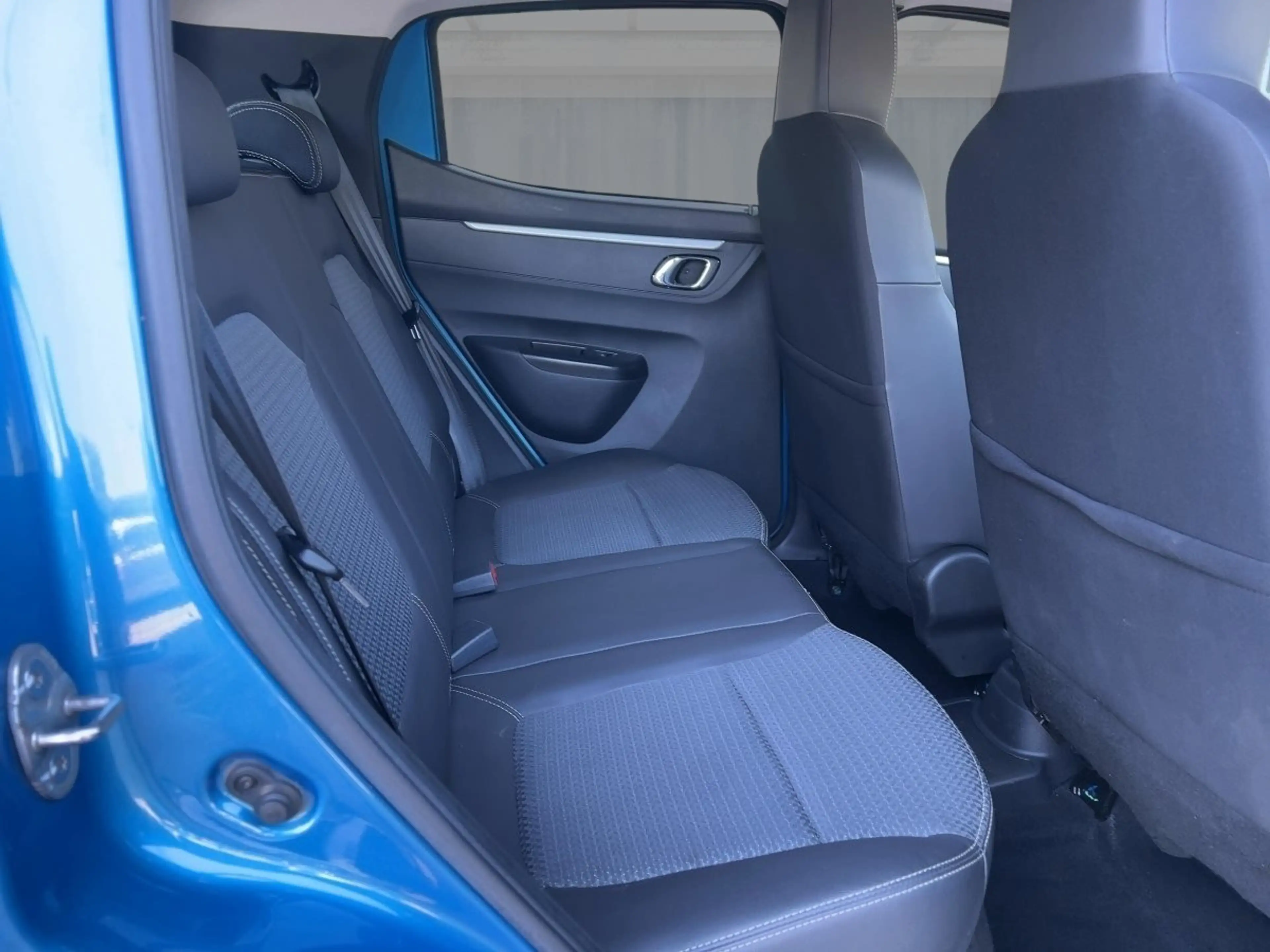 Dacia Spring Essential - KLIMA LED-Tagfahrlicht ABS ESP ZV — photo 9