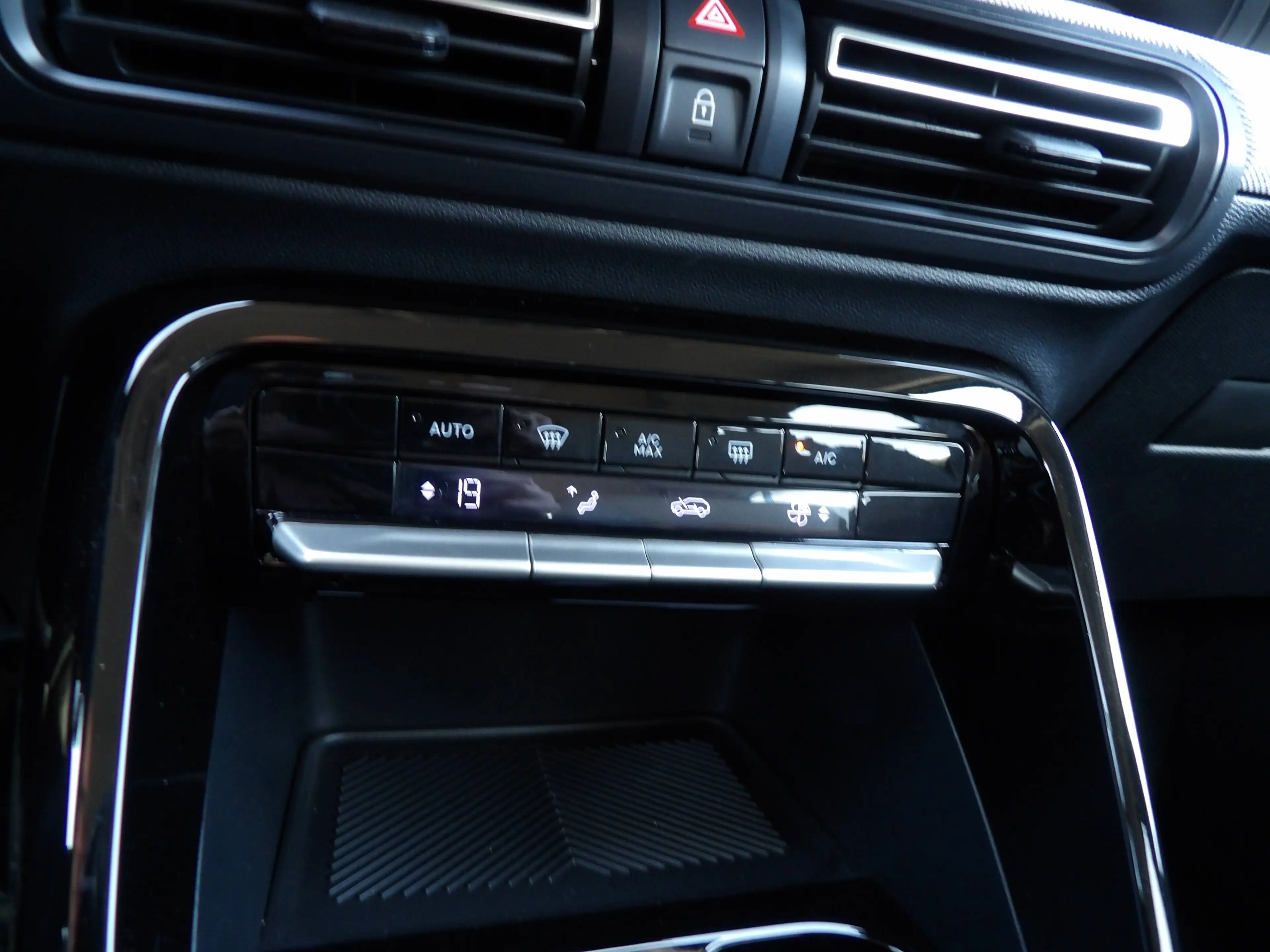 Citroen C3 Aircross C3 Aircross 1.2 Turbo Be - Cool — photo 22