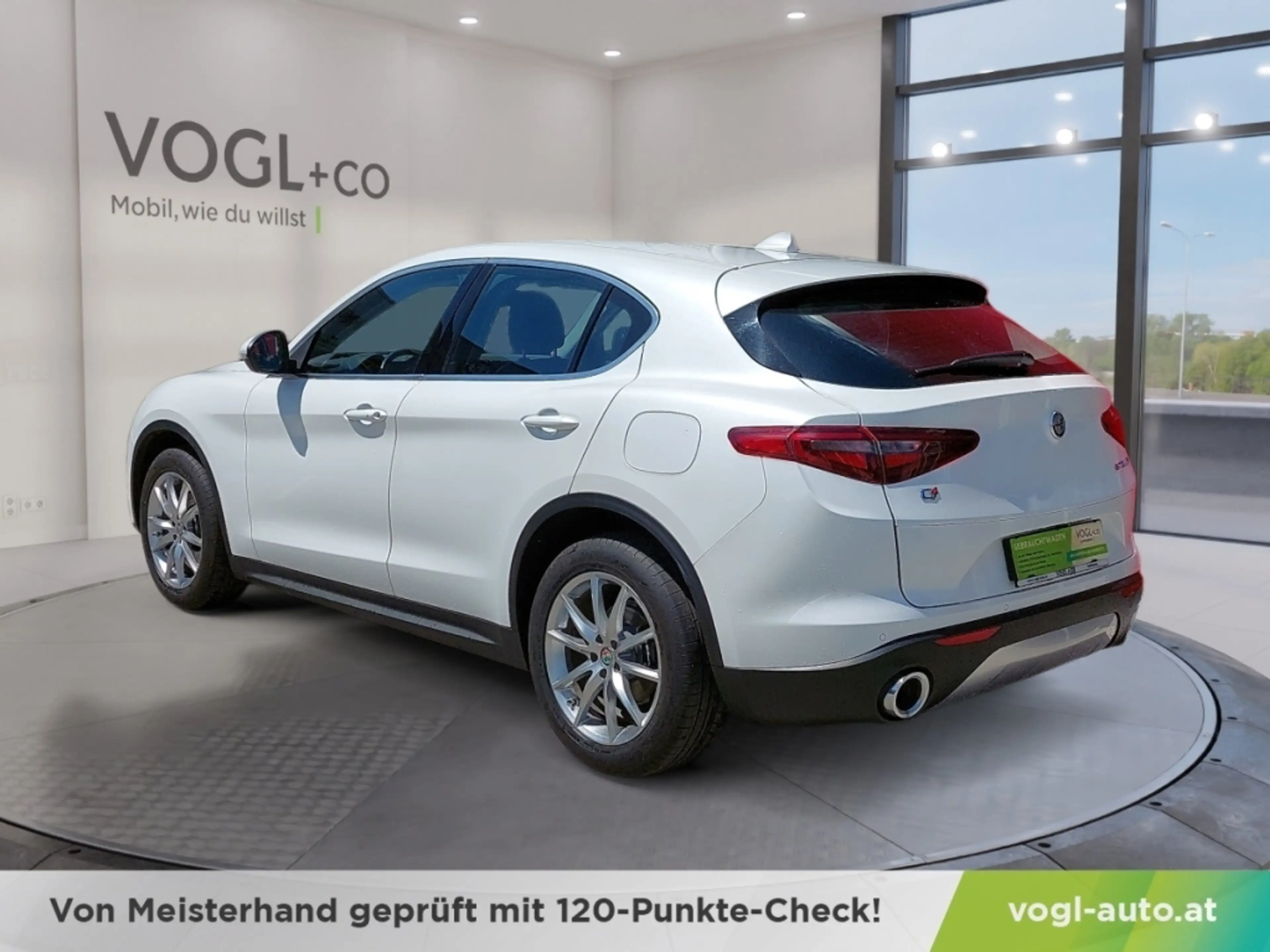 Alfa Romeo Stelvio Super 2,2 ATX AWD — photo 4