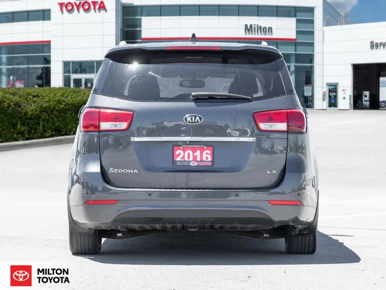 Kia Sedona photo Kia Sedona