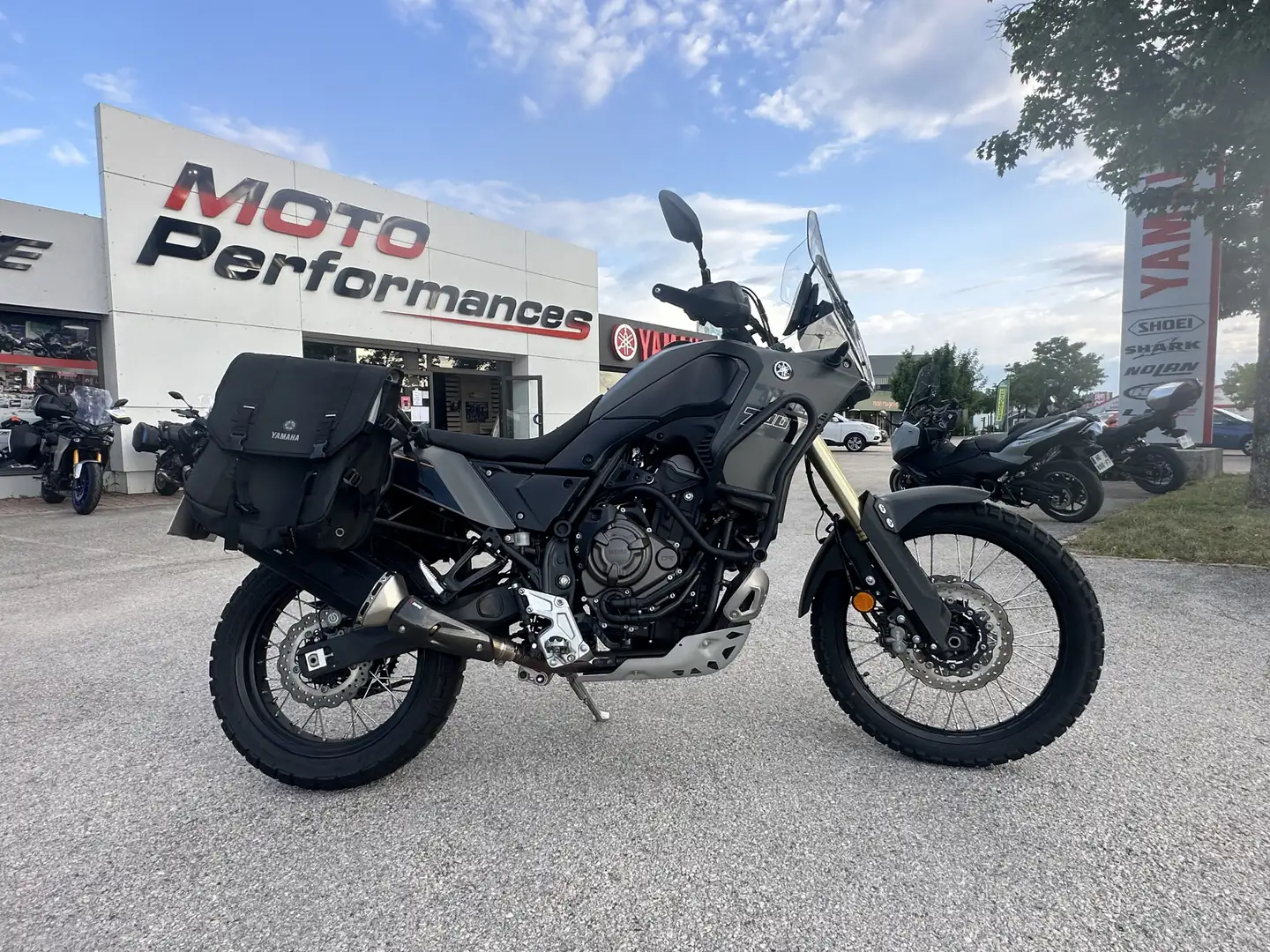 Yamaha Ténéré 700 Noir - 1
