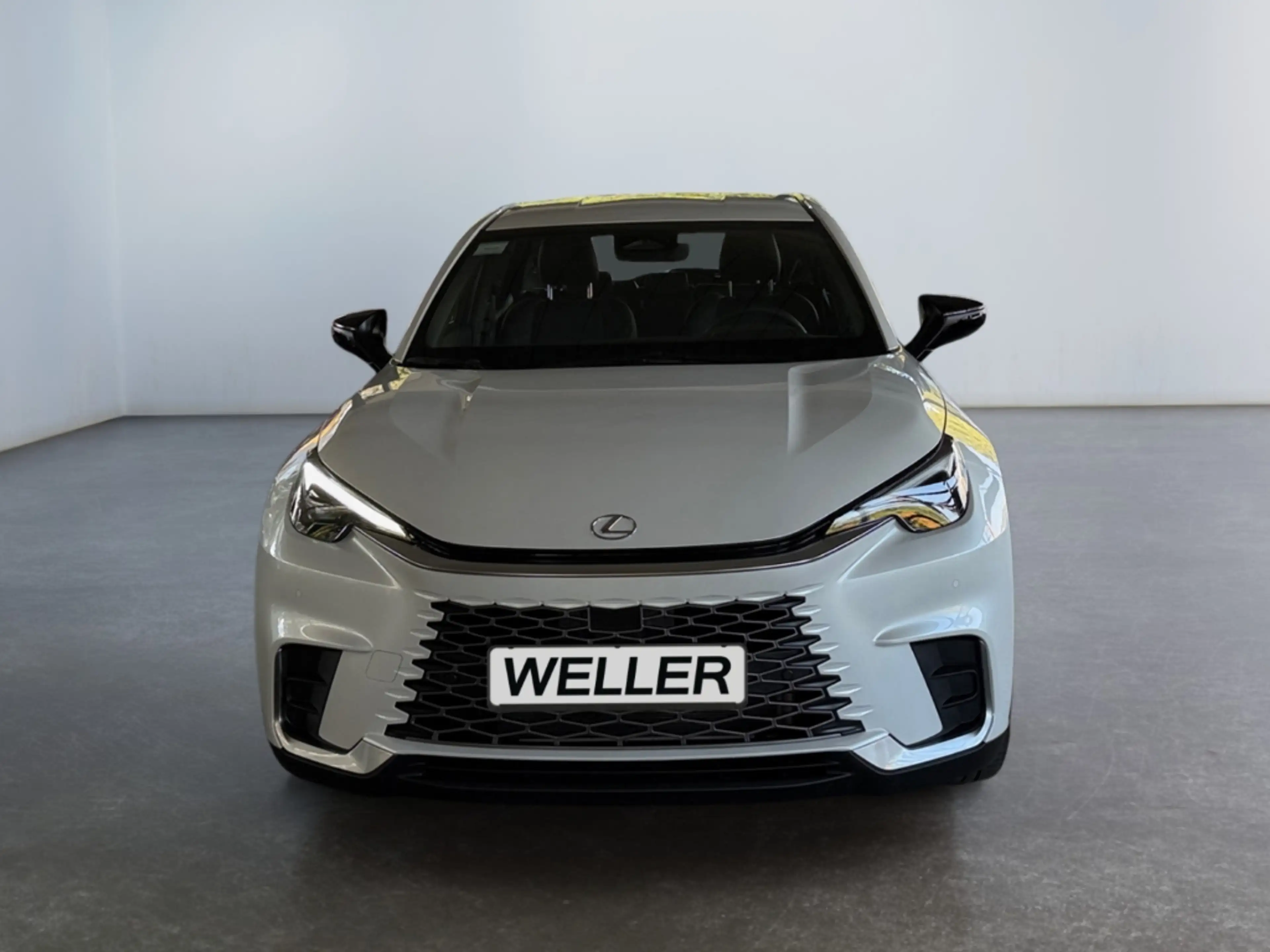 Lexus LBX FWD Elegant Black Edition *LED*ACC*CAM*SHZ*PDC* — photo 2
