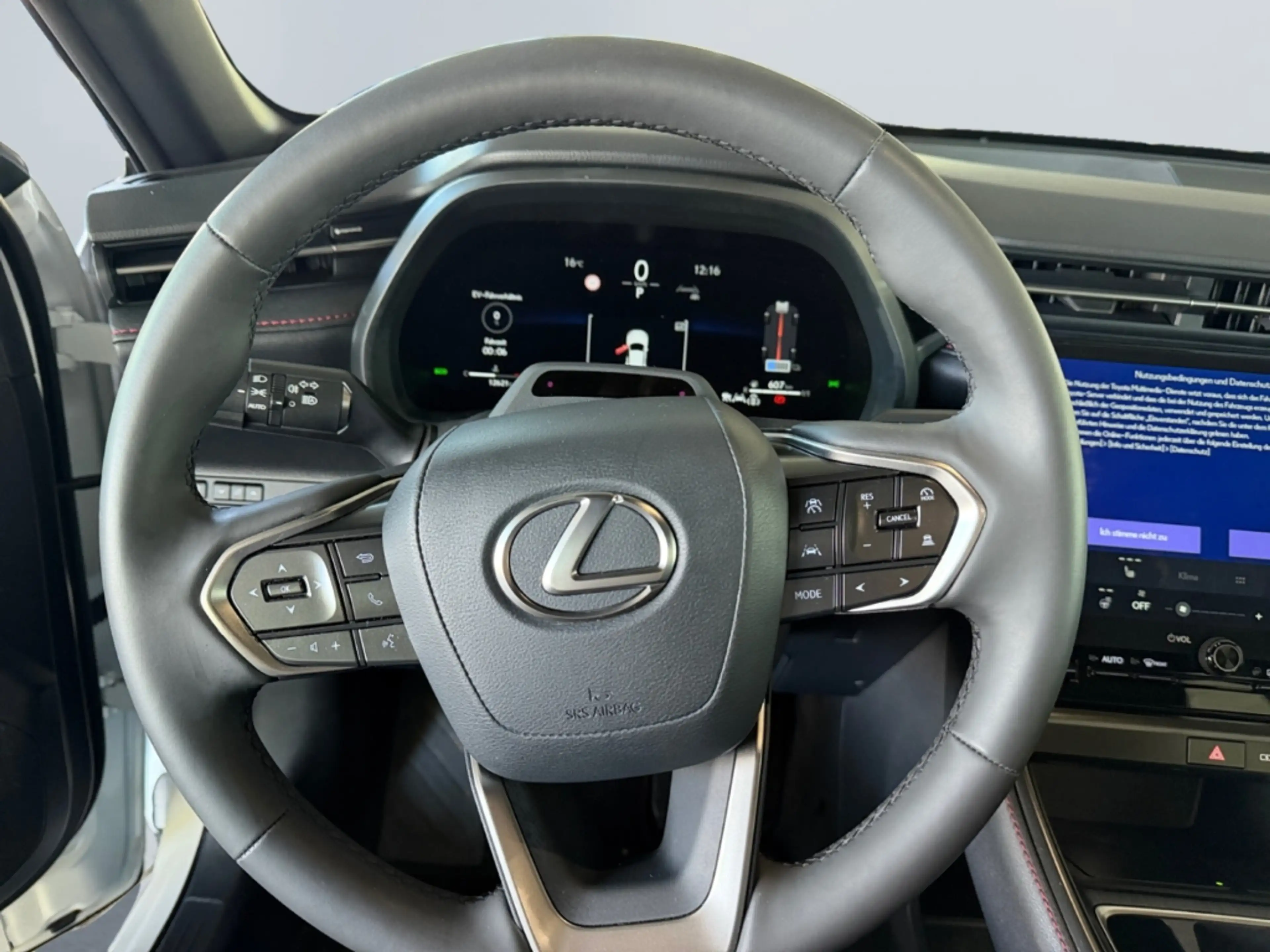 Lexus LBX FWD Elegant Black Edition *LED*ACC*CAM*SHZ*PDC* — photo 12