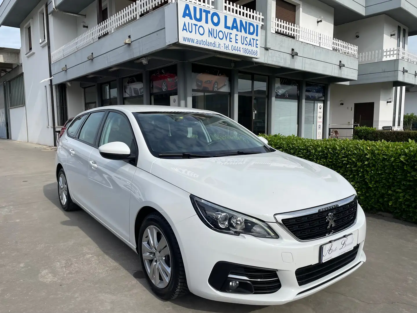 Peugeot 308 SW 1.5 bluehdi Business s White - 2
