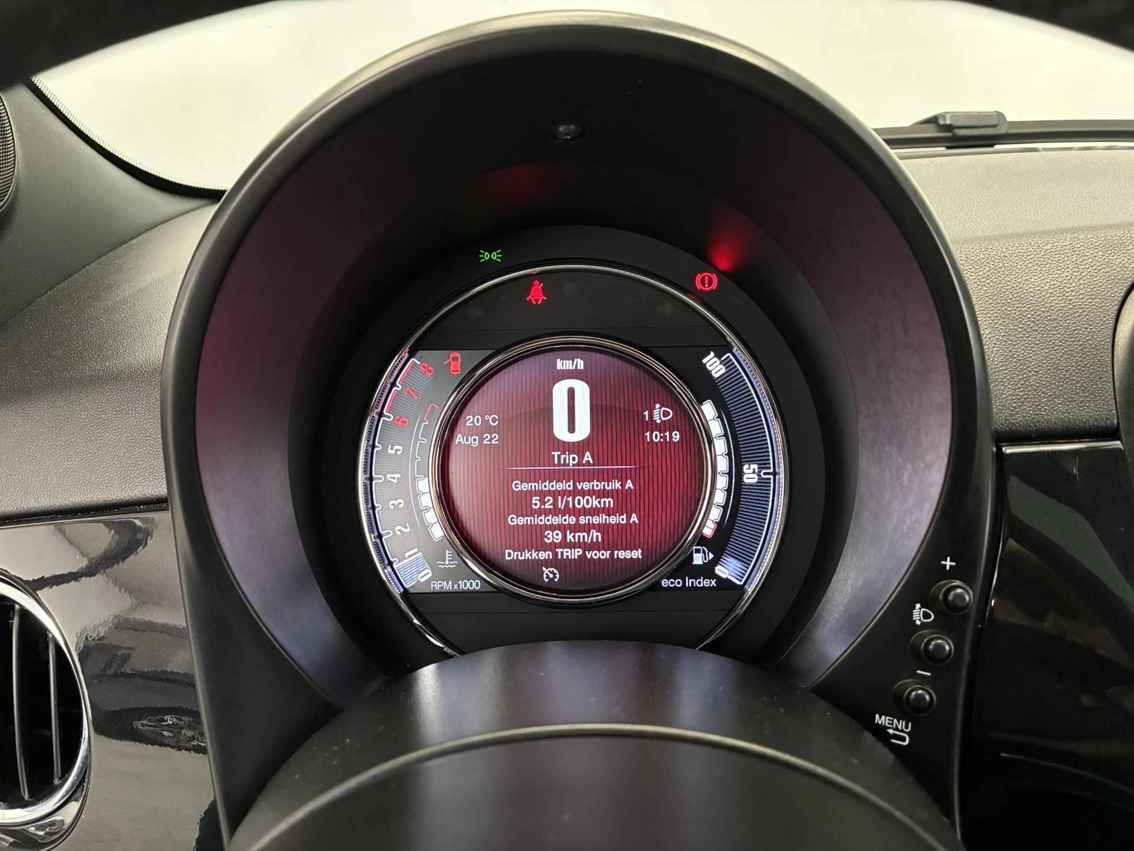 Fiat 500 1.0 Hybrid Dolcevita | PANO | CARPLAY | PDC | — photo 20