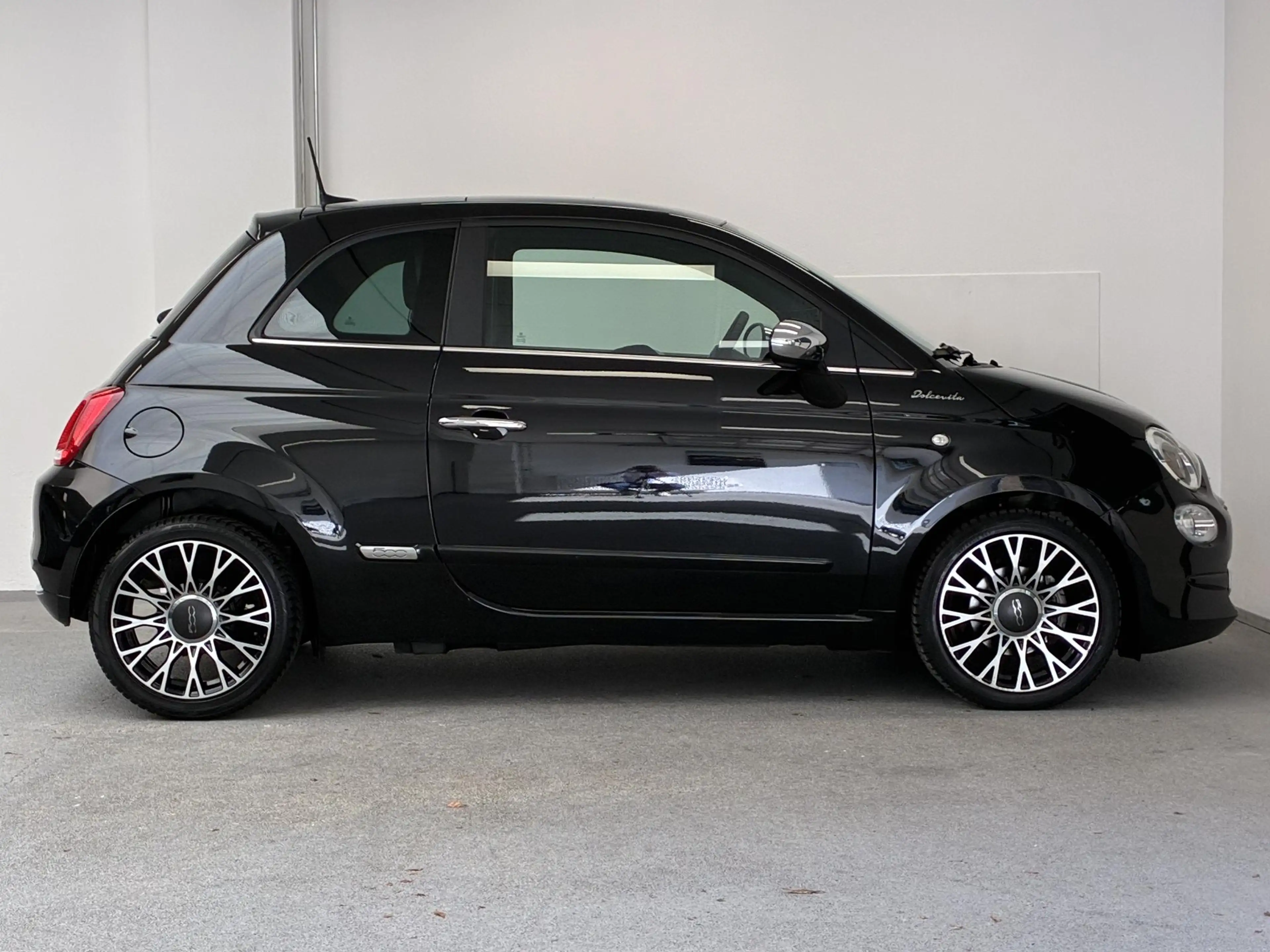 Fiat 500 1.0 Hybrid Dolcevita | PANO | CARPLAY | PDC | — photo 10