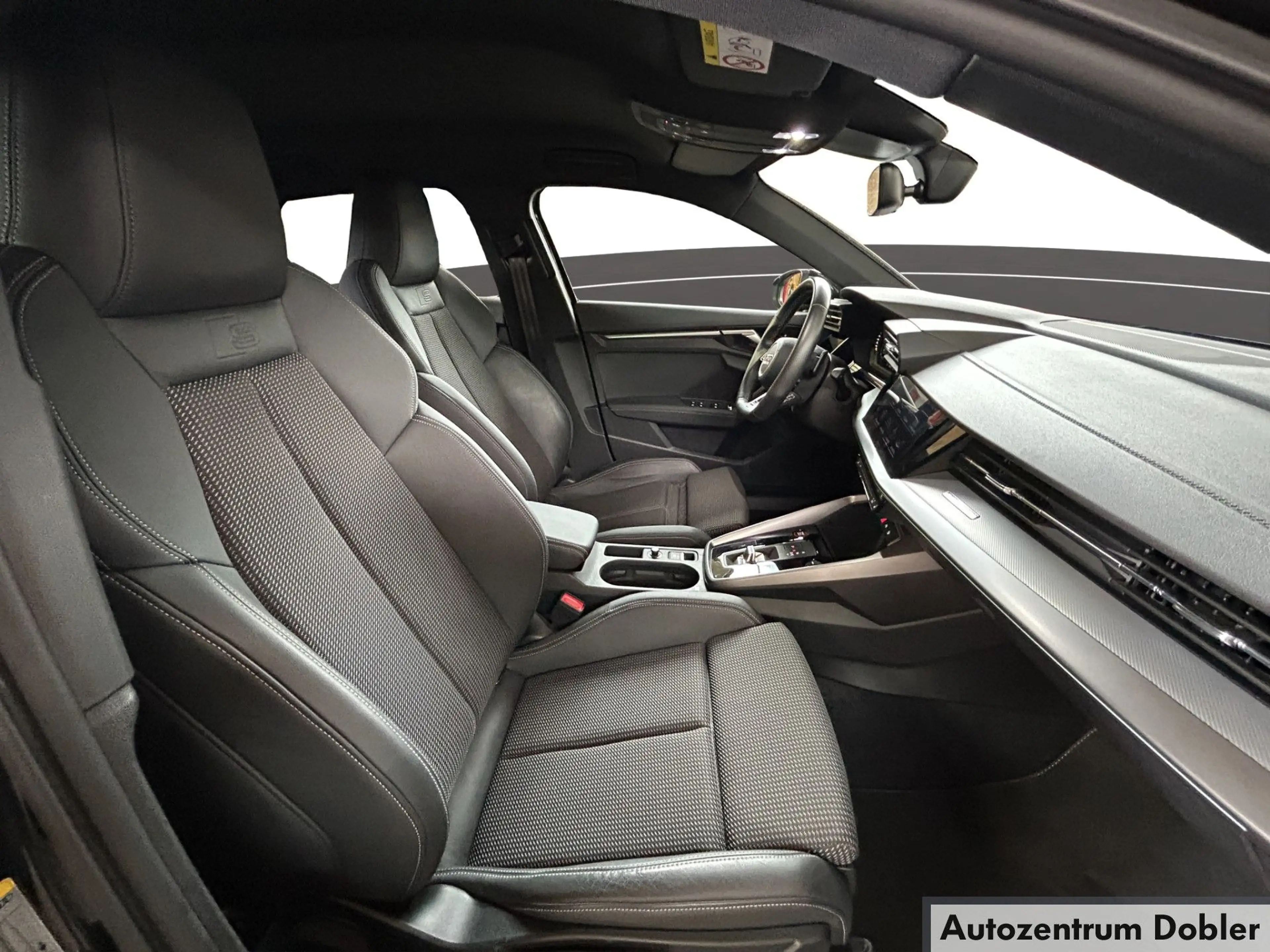 Audi S3 Sportback 2.0 TFSI 228kW S tronic PDC Tempomat — photo 10