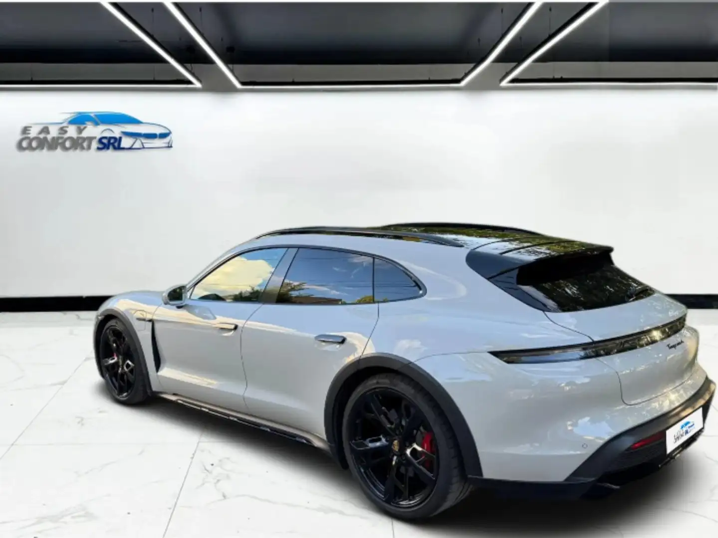 Porsche Taycan CROSS TURISMO 4 - 2