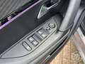 Peugeot 2008 1.2 Hybrid 145 GT e-DCS6 Automaat Two tone kleuren Grau - thumbnail 16