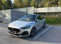 Ford Focus Focus Turnier 1,0 EcoBoost Hybrid ST-Line Vignale Aut. Silber - thumbnail 2