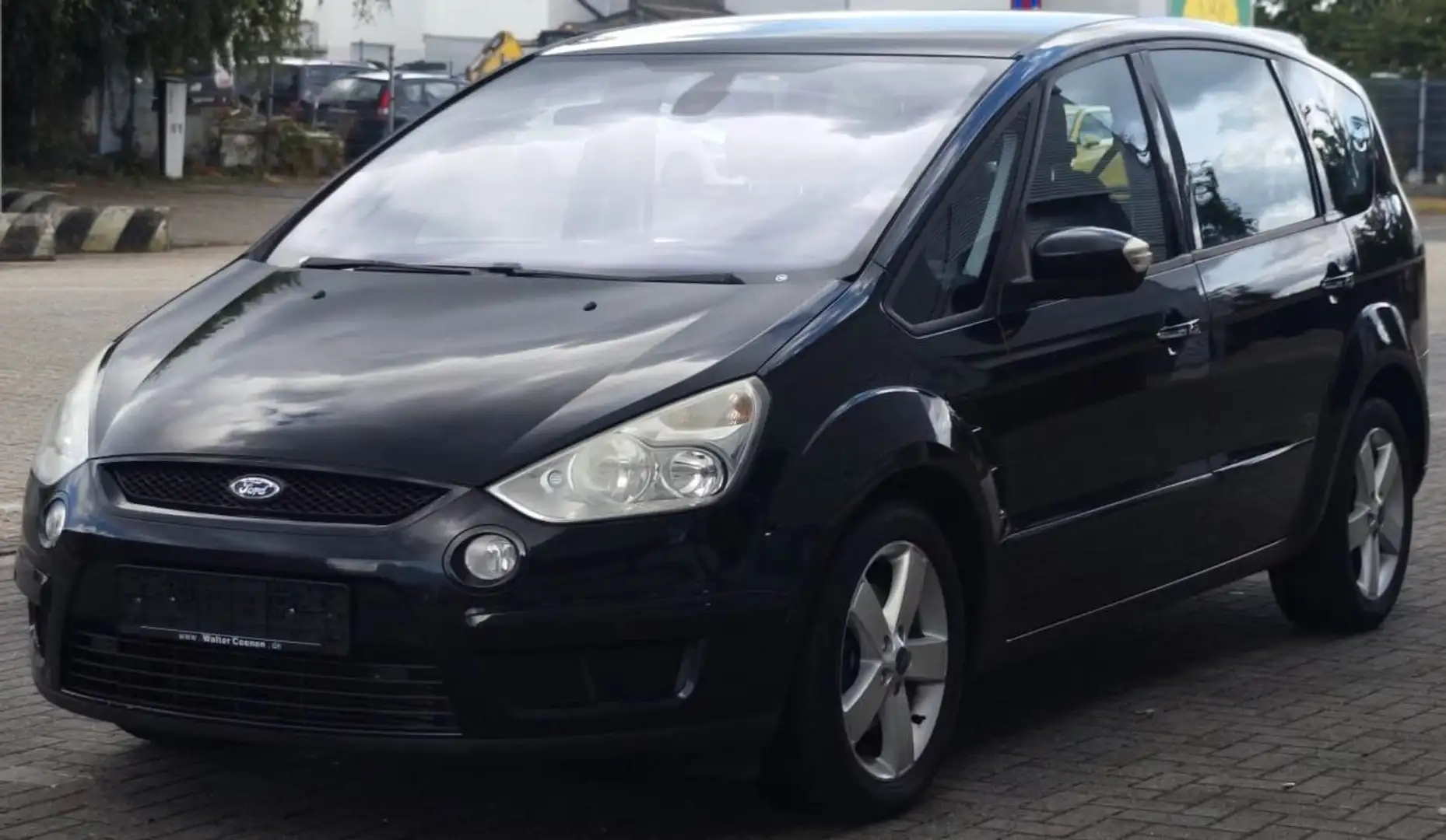 Ford S-Max S-MAX Titanium | *BUSINESS*KAMERA*CARPLAY* Schwarz - 1