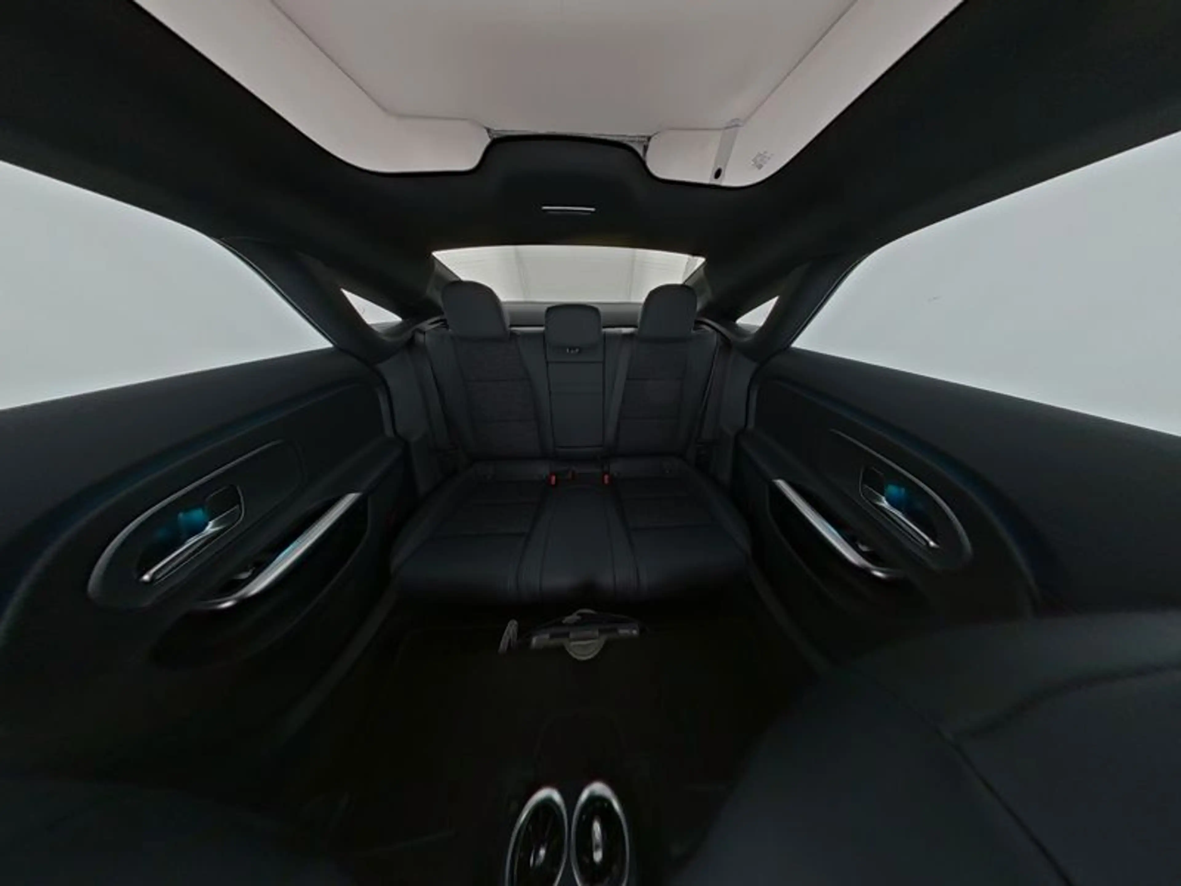 Mercedes-Benz CLA 250 + Progressive mit EQ Technologie AUT Kam. — photo 7