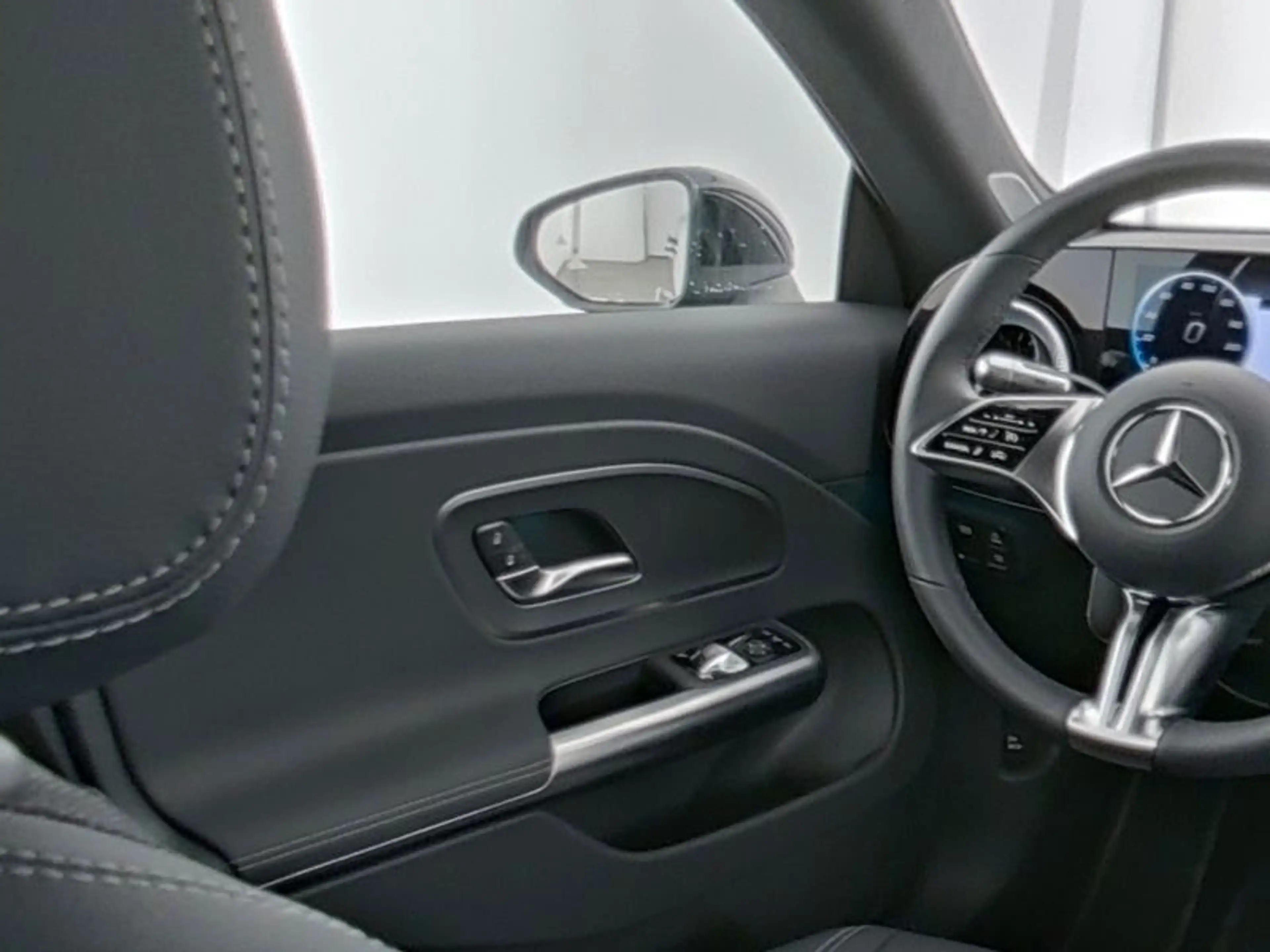 Mercedes-Benz CLA 250 + Progressive mit EQ Technologie AUT Kam. — photo 3