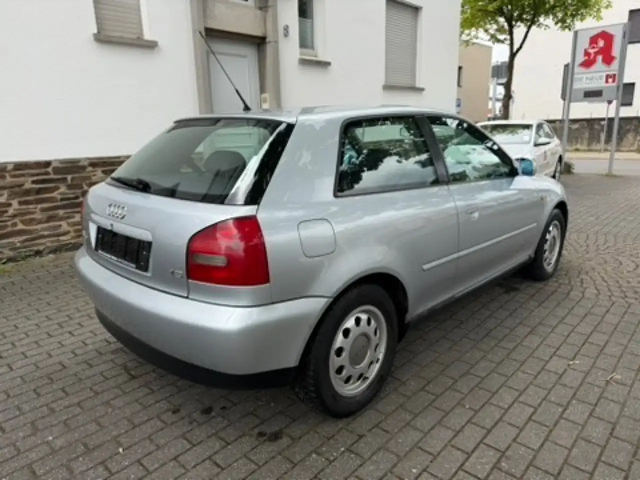 Audi A3 1.8 - Tüv-Asu NEU (06-2028) -, foto 4