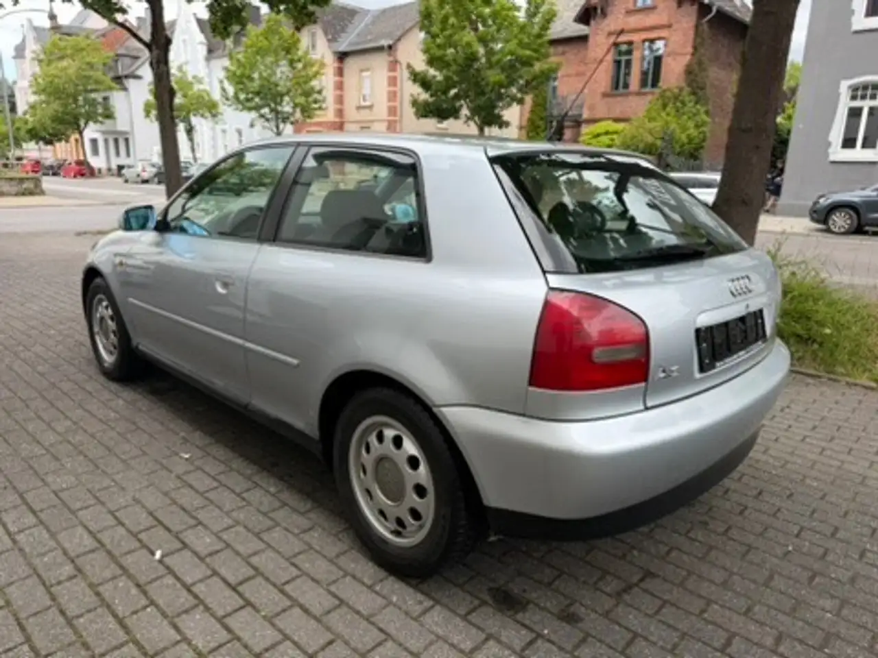 Audi A3 1.8 - Tüv-Asu NEU (06-2028) -, foto 5