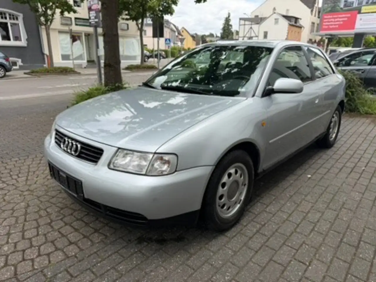 Audi A3 1.8 - Tüv-Asu NEU (06-2028) -, foto 3