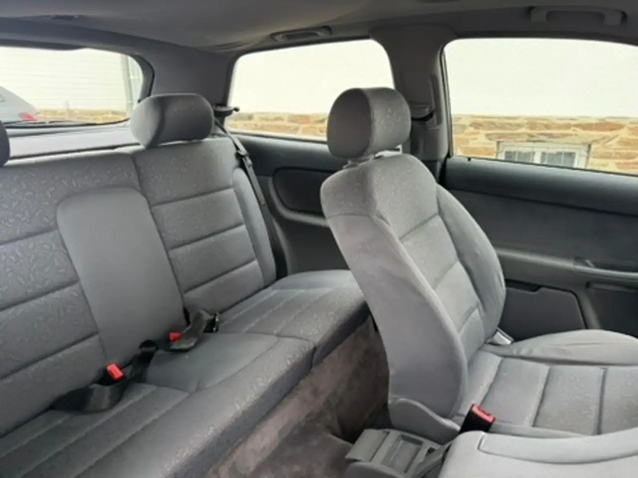 Audi A3 1.8 - Tüv-Asu NEU (06-2028) -, foto 12