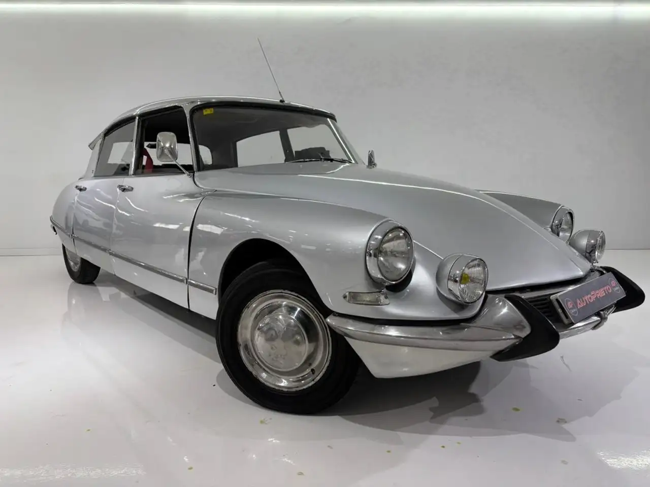 Citroen DS Berlina 83cv Manual de 4 Puertas, foto 4