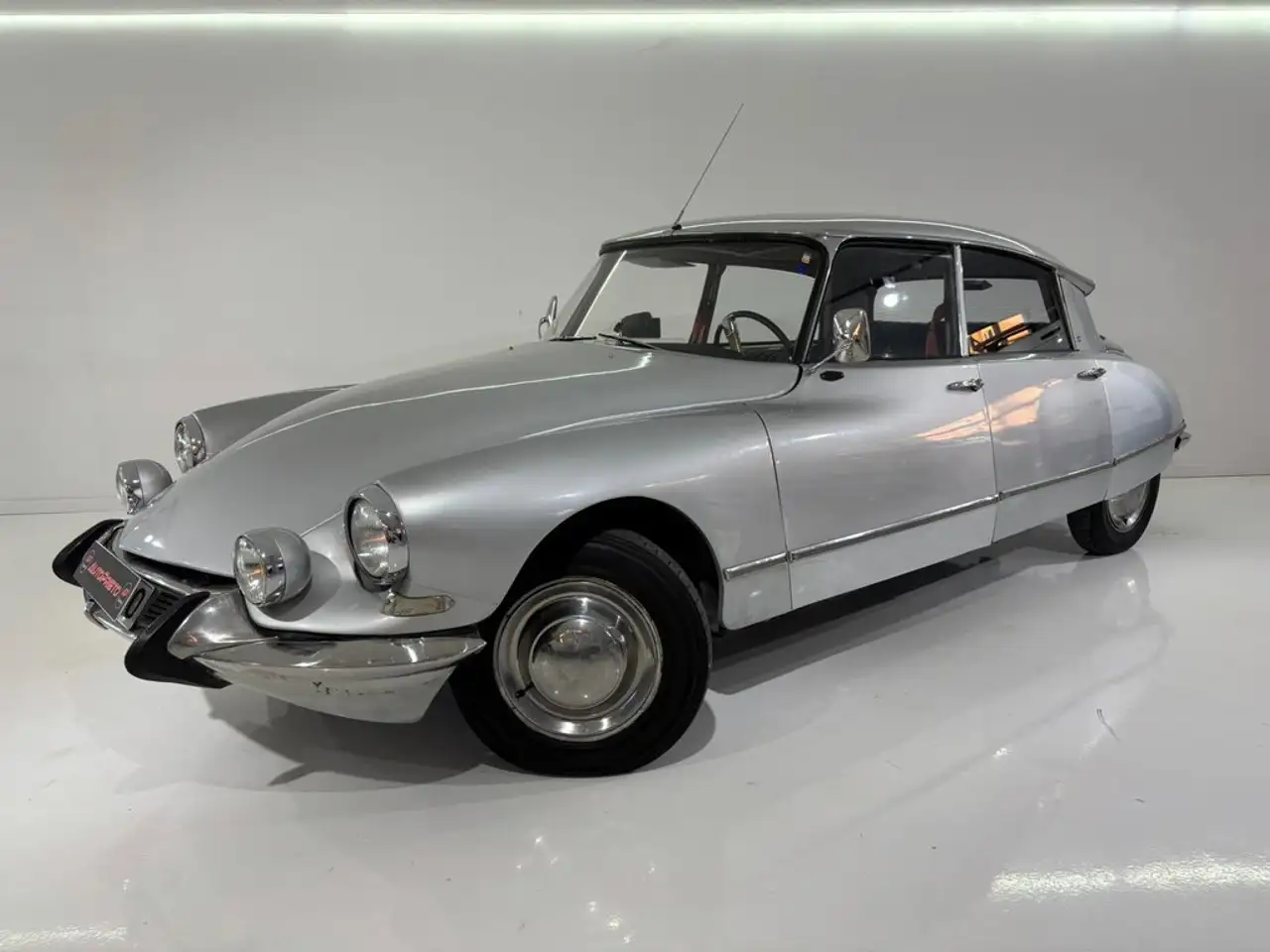 Citroen DS Berlina 83cv Manual de 4 Puertas, foto 2