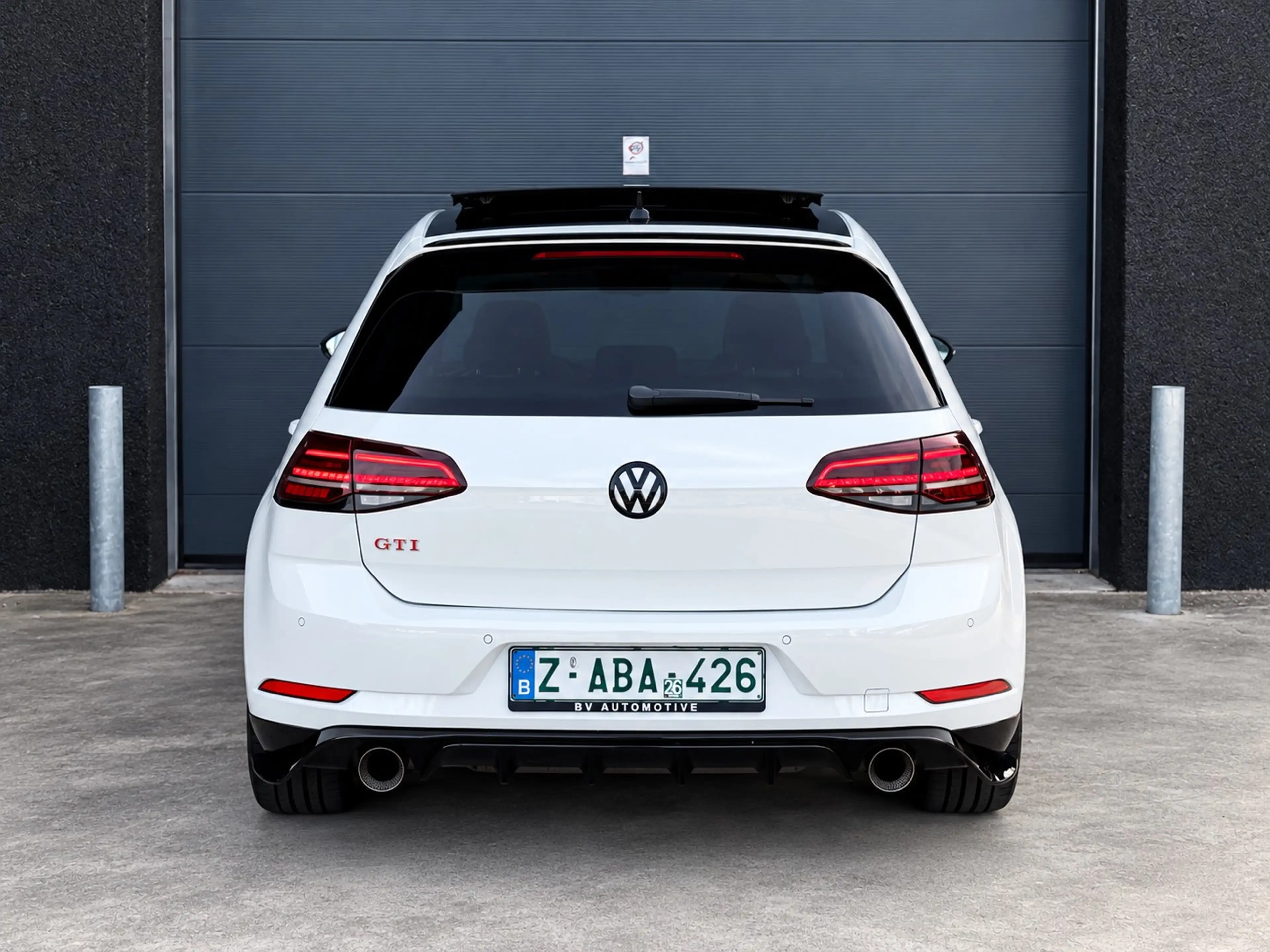 Volkswagen Golf GTI TCR - AKRA - DCC - PANO - KEYLESS - DYNAUDIO — photo 6