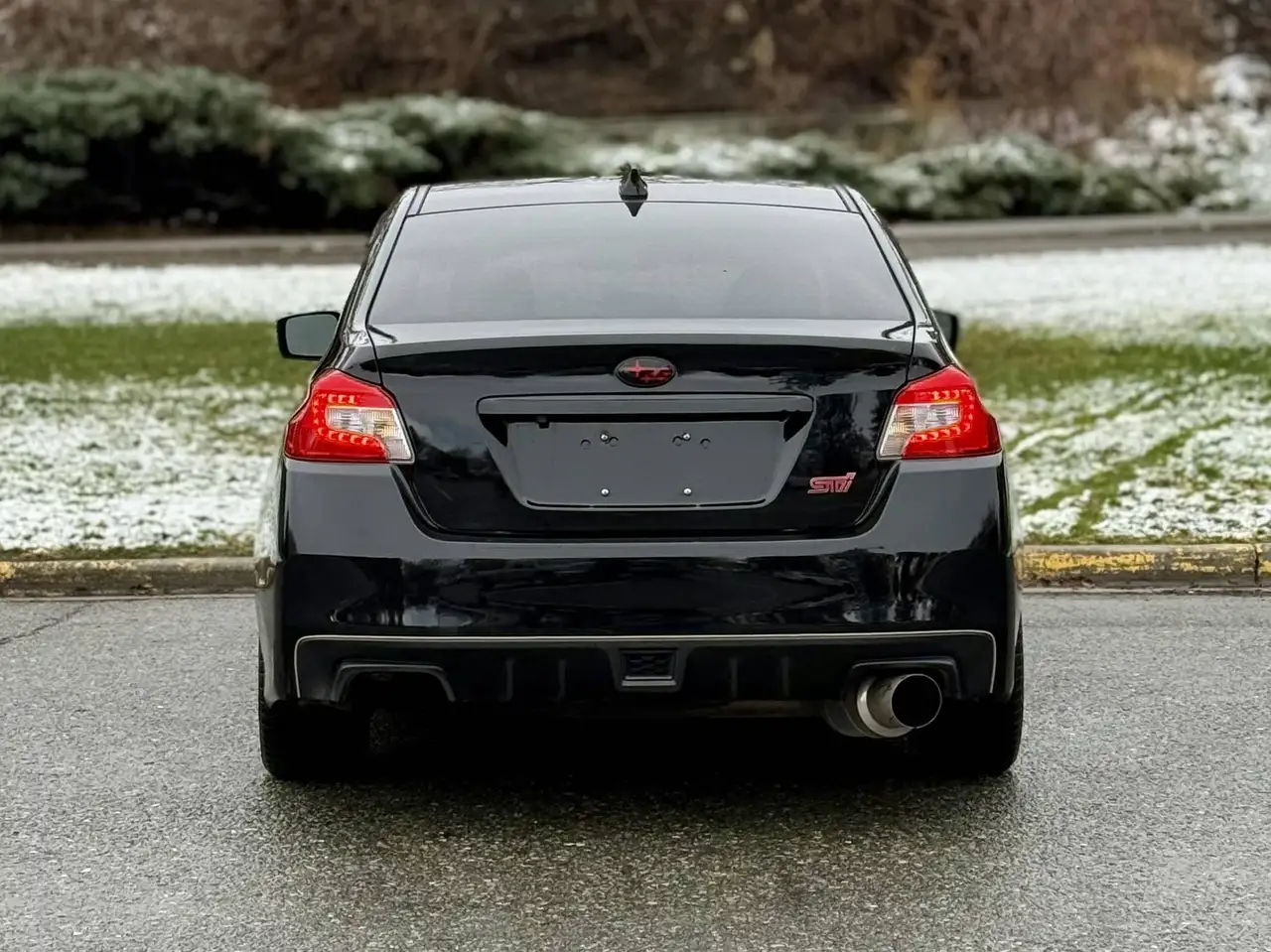 Subaru WRX снимка Subaru WRX