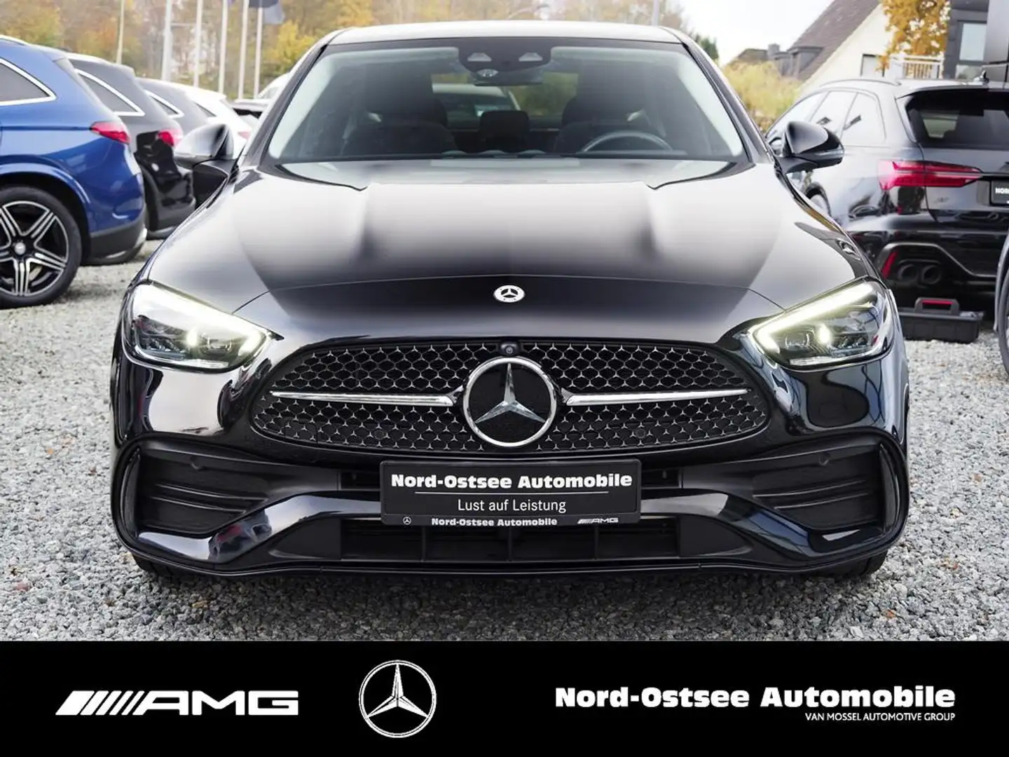 Mercedes-Benz C 300 e AMG PANO DISTRO HUD 360° AHK SHZ NIGHT Noir - 2