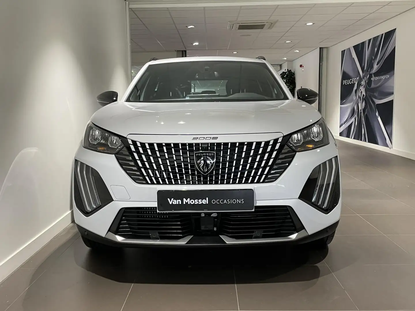 Peugeot 2008 1.2 PureTech 130 Allure | 360 Camera | Dodehoek de Wit - 2