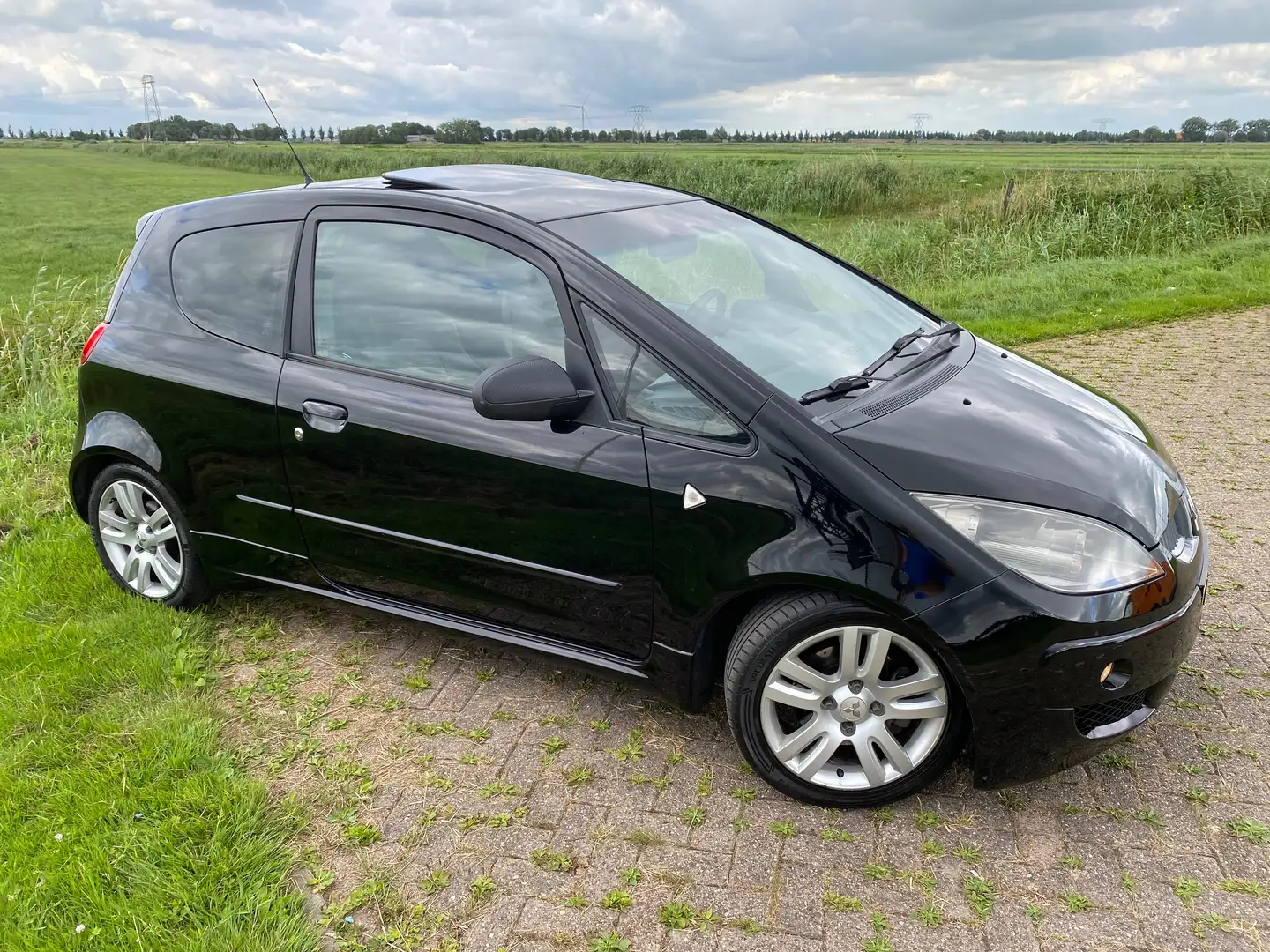 Mitsubishi Colt Colt 1.5 Turbo Zwart - 2