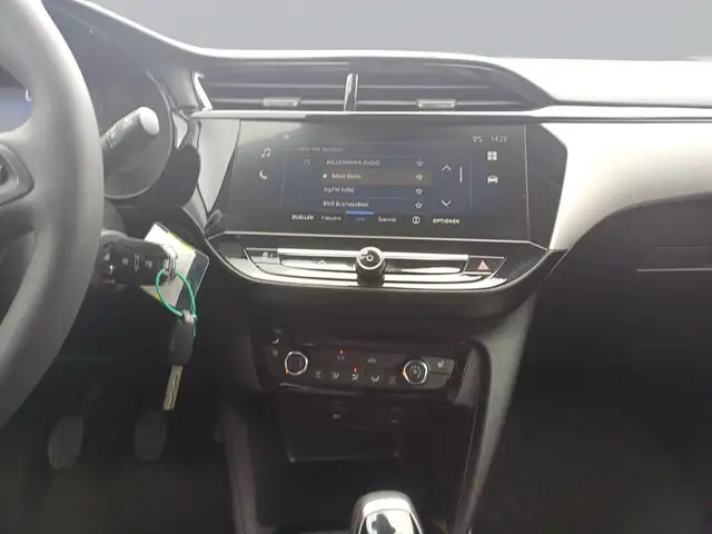Opel Corsa view 12