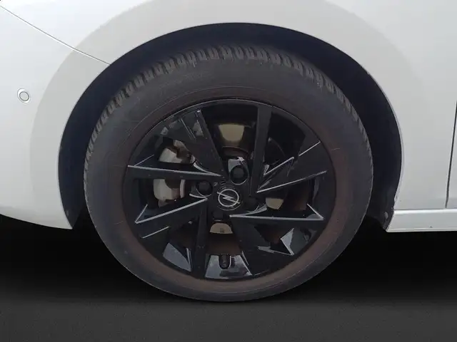 Opel Corsa view 8