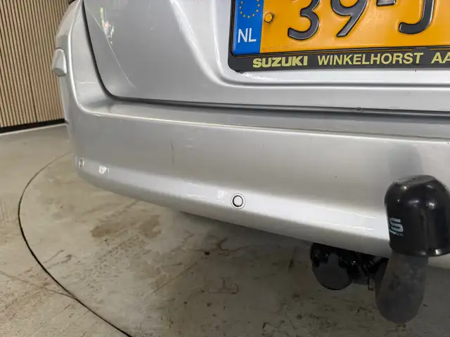 Opel Astra view 12
